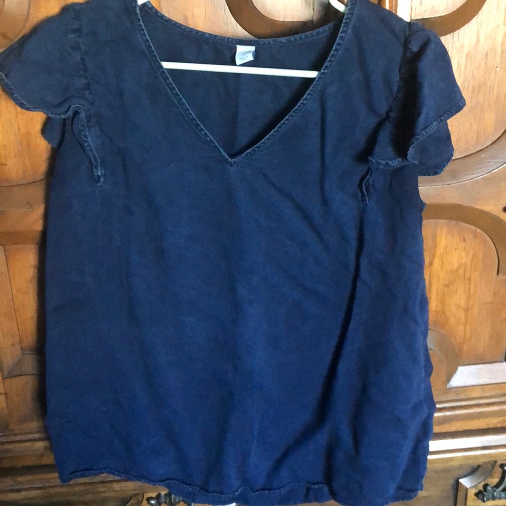 Old Navy dark blue shirt